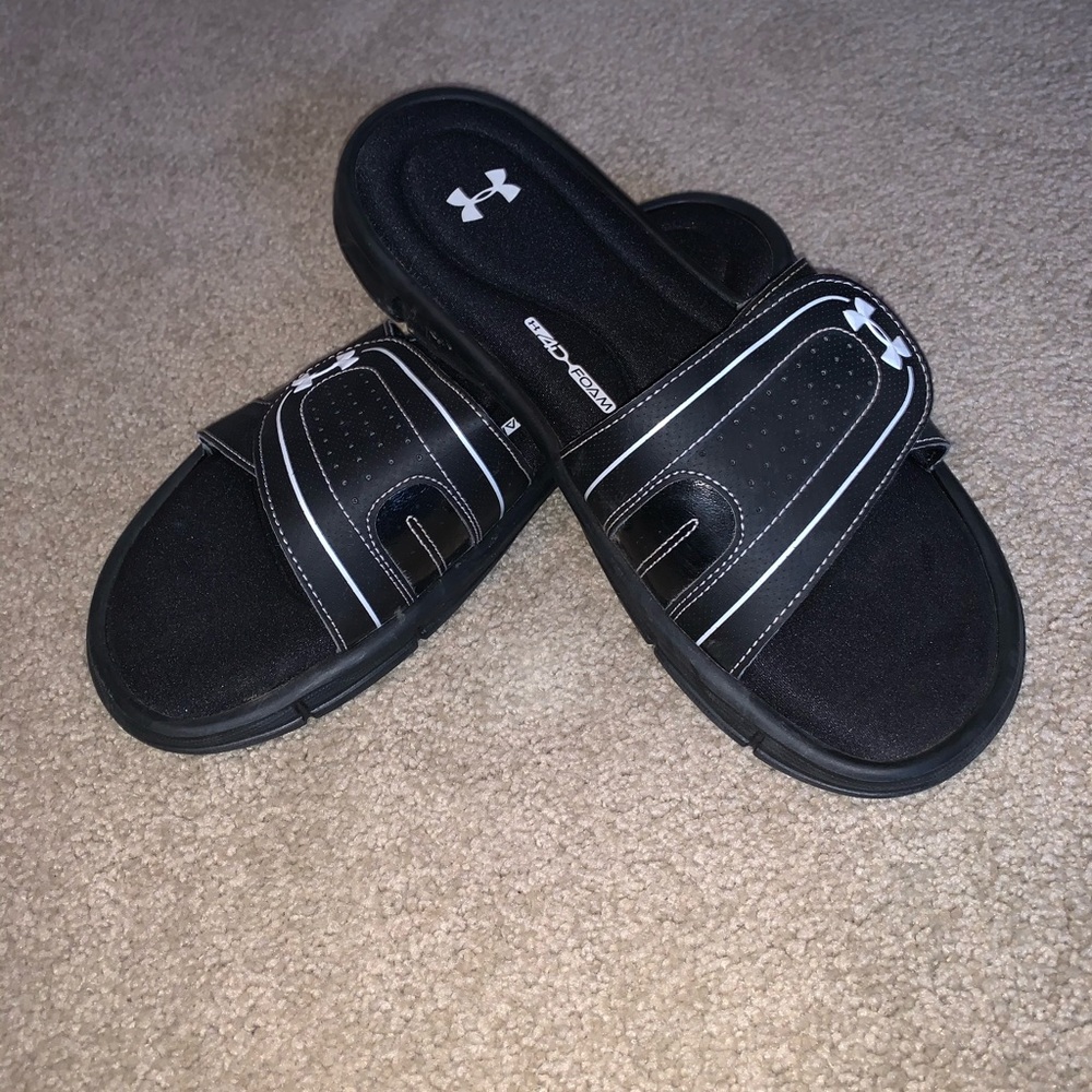 Under Armour Slipper